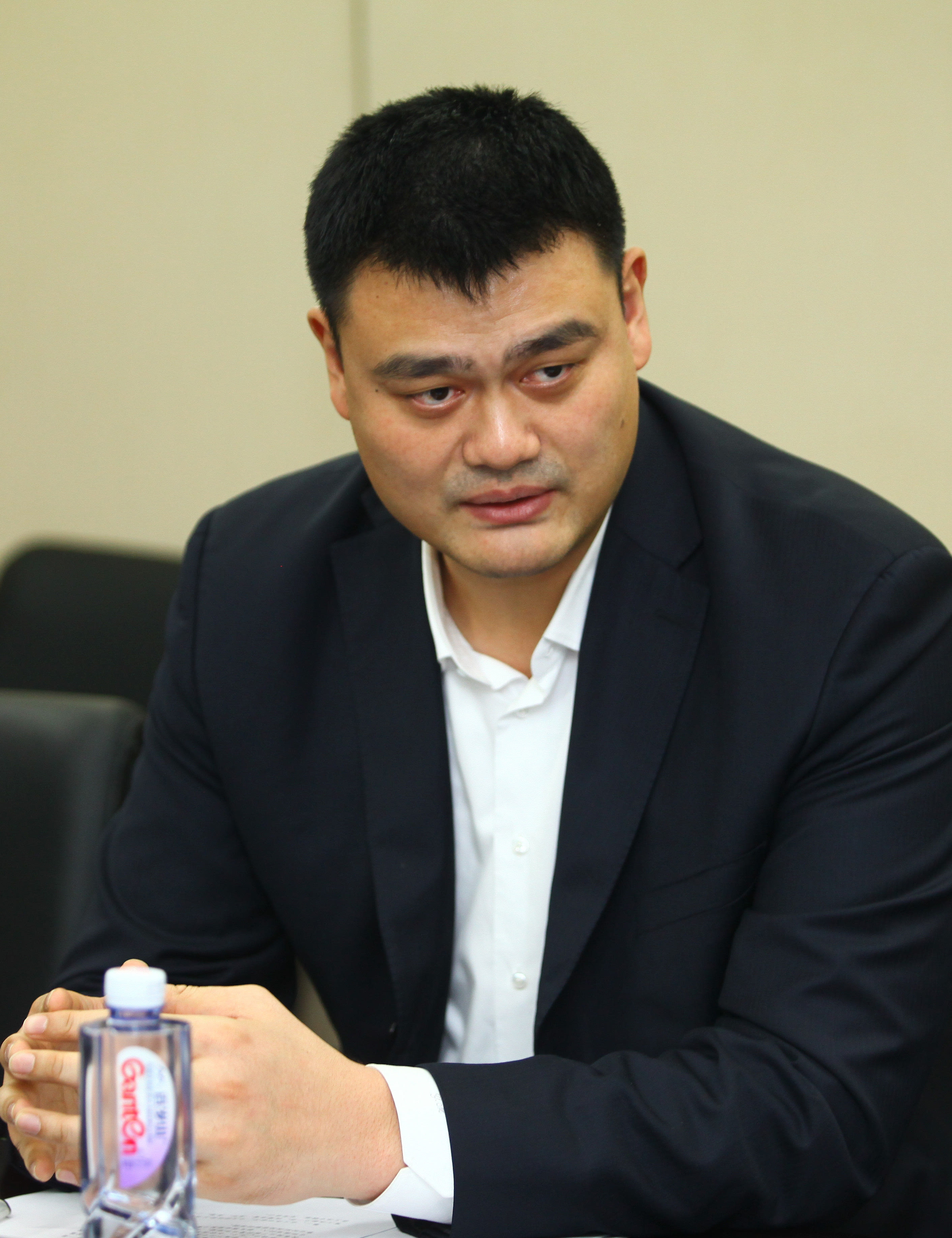 迎接着这些