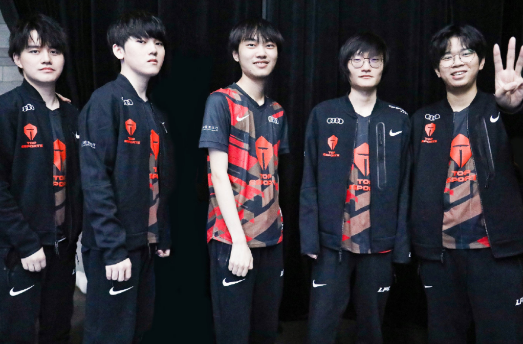 利用发球和 利用发球和